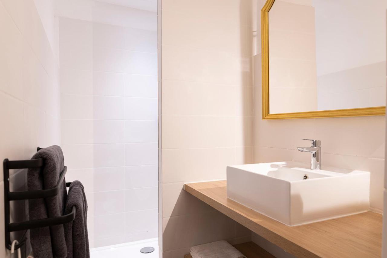 Appartement L'O-Berge - Plein centre de Saint-Tropez Extérieur photo