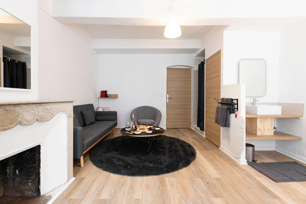 Appartement L'O-Berge - Plein centre de Saint-Tropez Extérieur photo